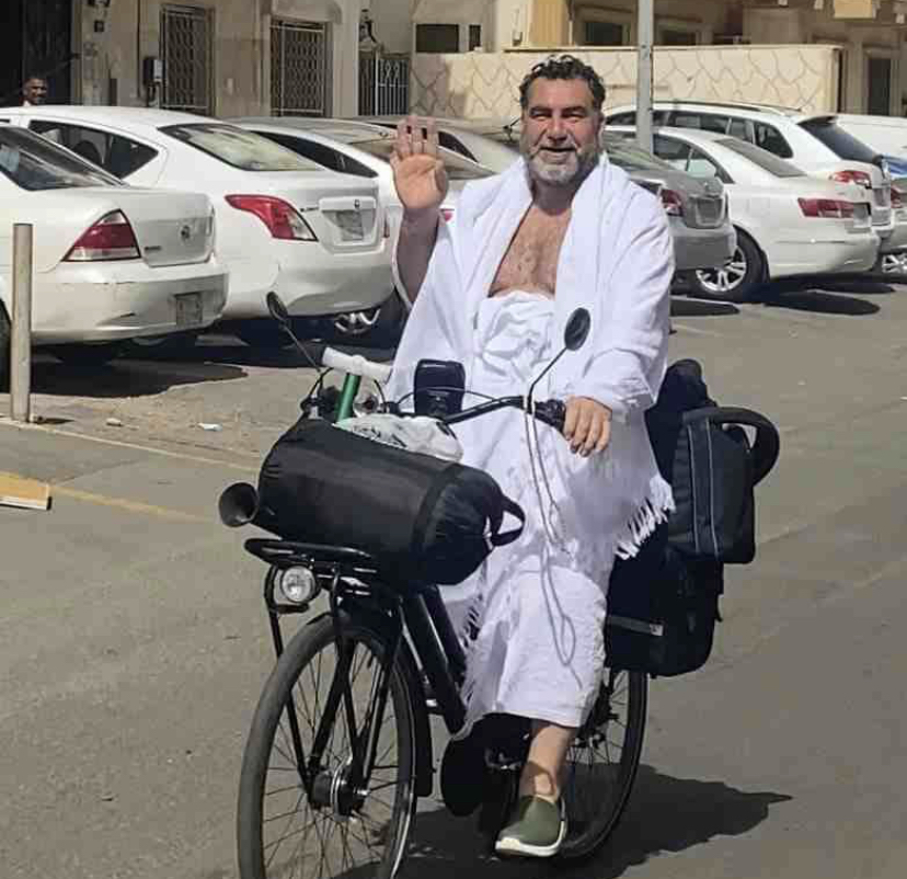 بعد 73 يوماً على الدراجة.. وفاة لاجئ سوري في مكة قادما من ألمانيا