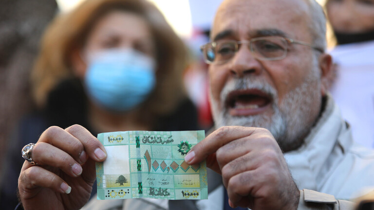 الدولار يصل الى مستوى تاريخي جديد أمام الليرة اللبنانية