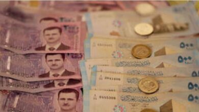 بنك سوريا المركزي يضع سعر صرف جديدا للدولار في التعاملات الرسمية
