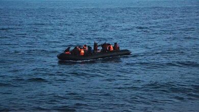 قبرص تحتجز قبطان قارب صغير “نقل سوريين من طرطوس”