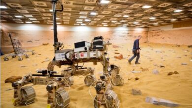 هل اكتشفت المخابرات الروسية استوديو ناسا المفبرك لتصوير الهبوط على المريخ؟