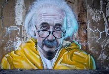 ‏ كيف أثبت العلماء الذين حازوا على جائزة نوبل أن آينشتاين كان مخطئا؟