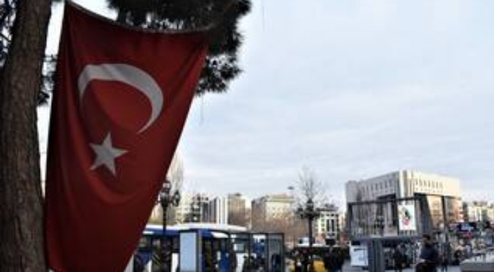"زمان التركية": أردوغان ليس الأول باستطلاعات الرئاسة