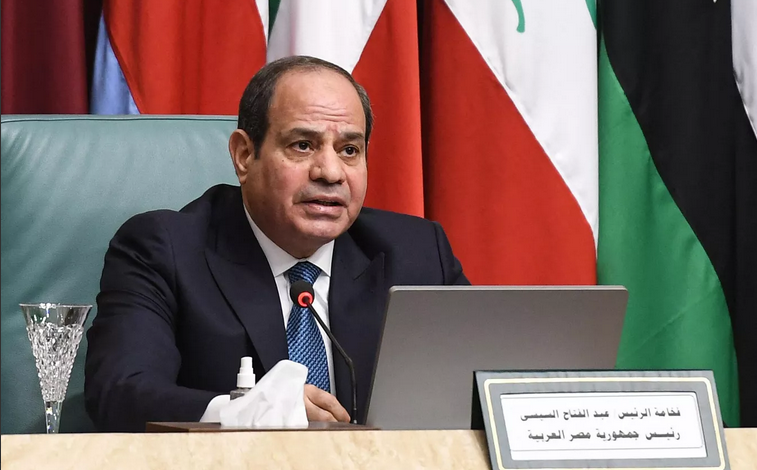 الرئيس المصري يوجه بحزمة حماية اجتماعية تشمل زيادة الأجور والمعاشات