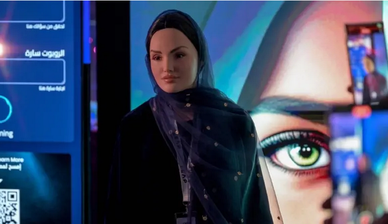 سارة.. أول روبوت سعودي في العالم تتحدث باللهجة المحلية