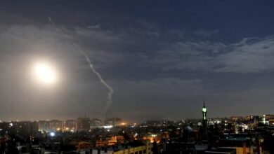 الثالث خلال يومين.. إصابة خمسة عسكريين سوريين بجروح جراء عد. وان إسرائيلي جديد على حمص