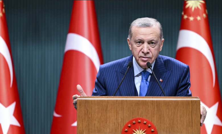 لهذه الاسباب.. “الإيكونوميست” تتوقع فوز أردوغان على المعارضة في انتخابات تركيا