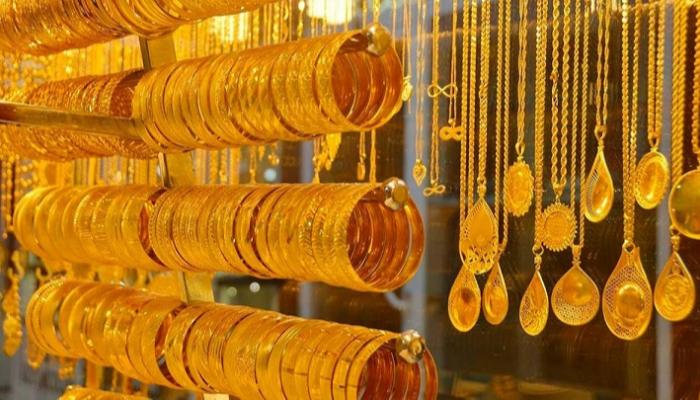 الذهب يحلّق ويسجل 435 ألف ليرة محلياً