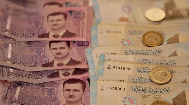 المركزي السوري يرفع دولار الجمارك بنحو 34%.. وخبراء يحذرون من تداعيات الخطوة على المواطن