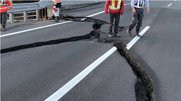 زلزال بقوة 6.3 درجة يضرب وسط اليابان