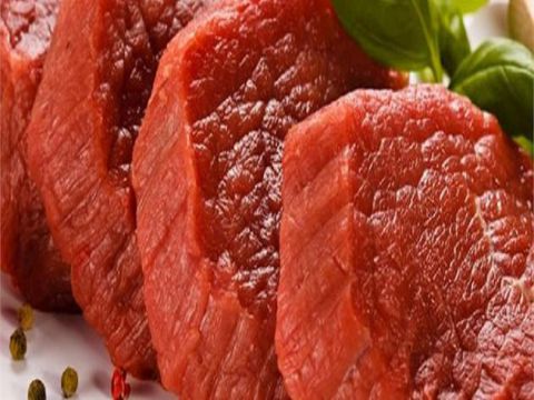 تراجع القدرة الشرائية يخفف استهلاك اللحوم بشكل كبير